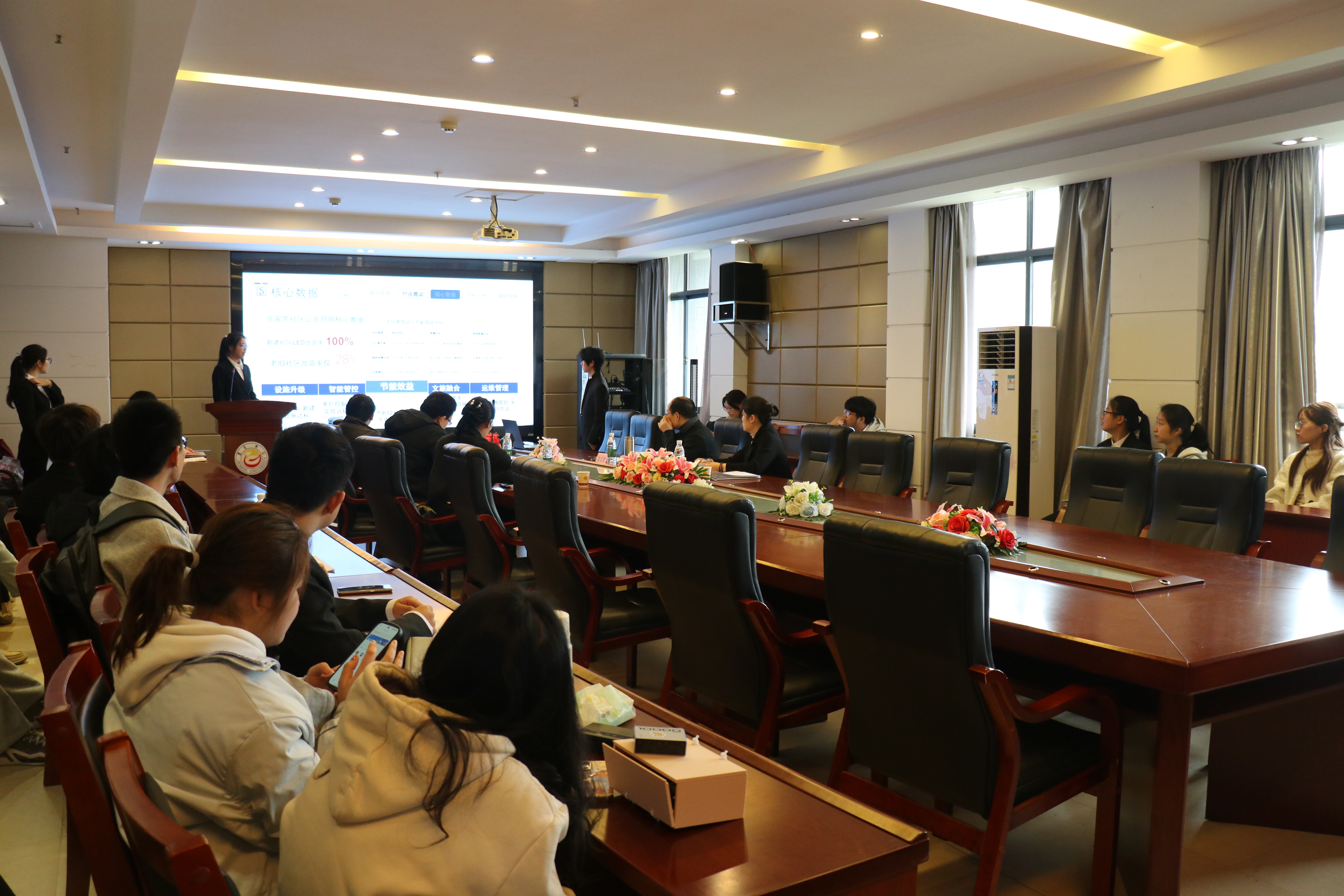 图为比赛现场(1).jpg