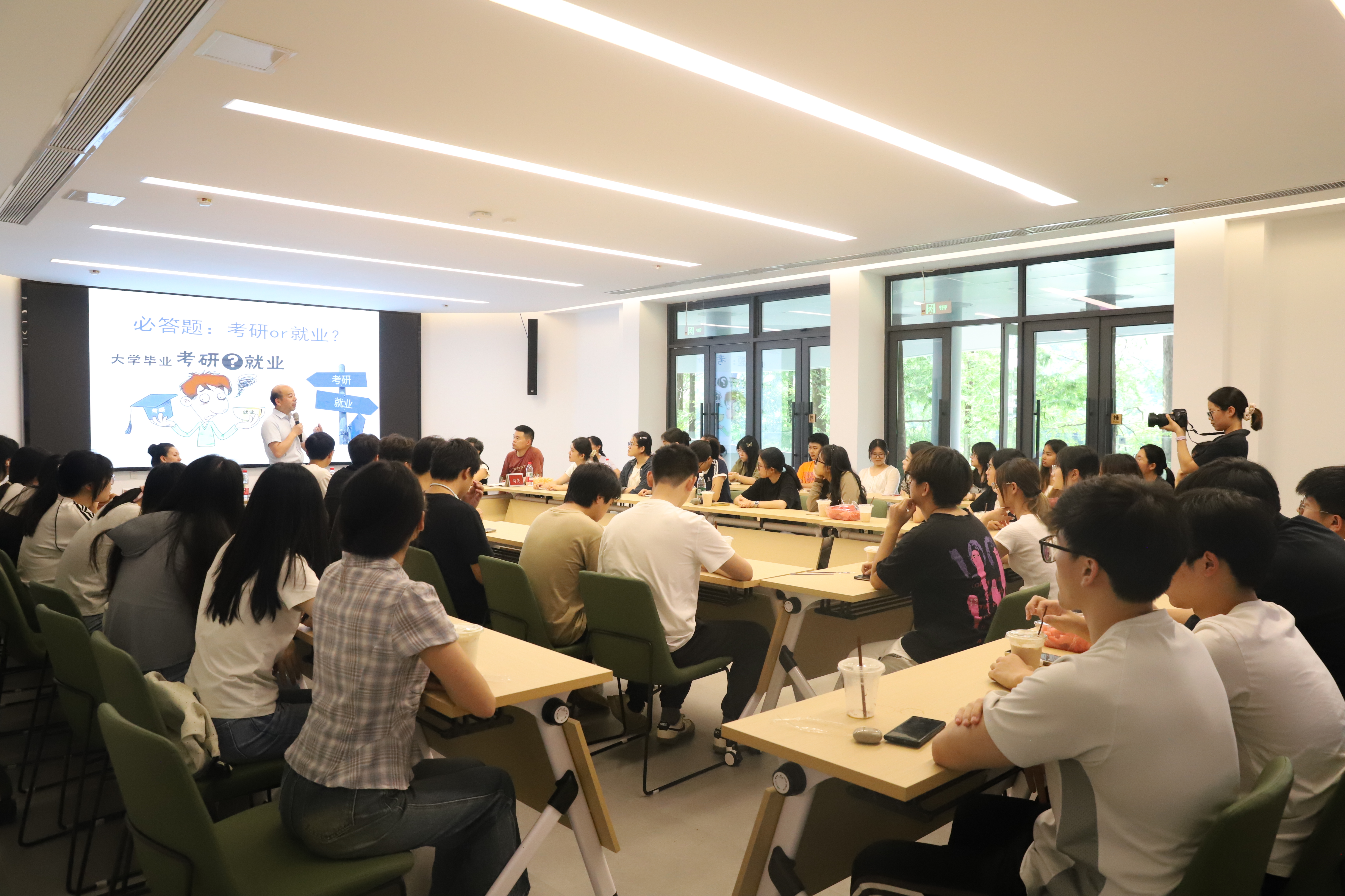 图为活动现场 (1).JPG