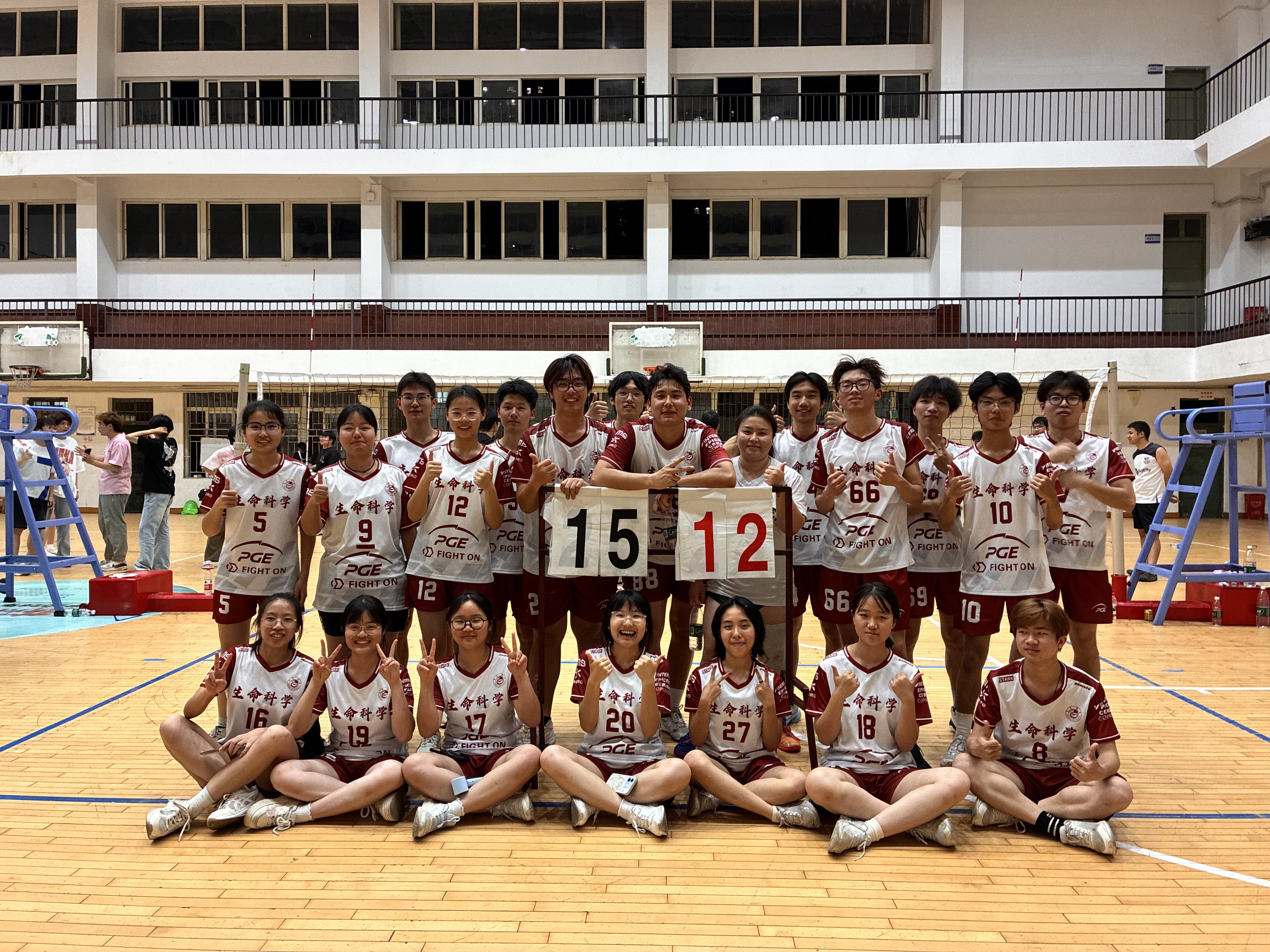 图为合照.jpg